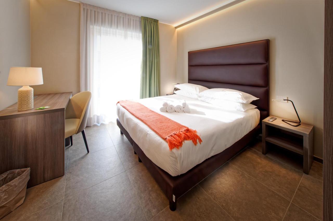 Albergo Giuan Арма-ди-Таджа Экстерьер фото
